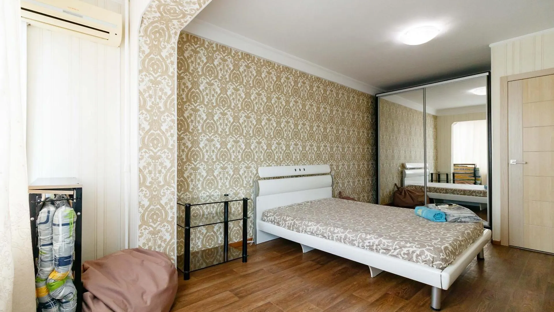 Apartment Kvartirkoff Na Obolonskiy Prospekt 31 Kiew